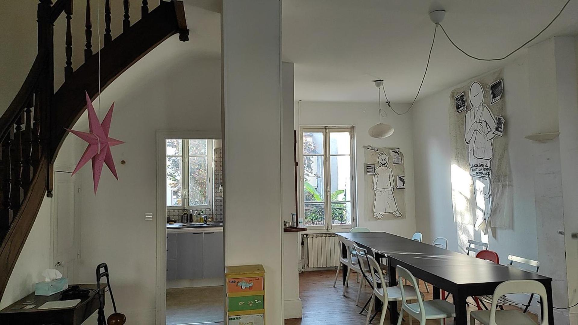 Holiday home Grande Maison Ancienne Simple Et Spacieuse. Vichy